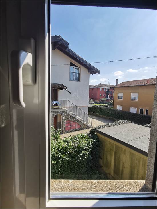 vista e particolare serramento